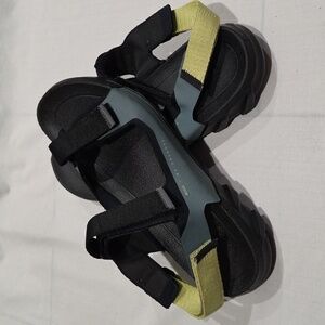 Ecco Mx Onshore Men's 3-Strap Sandal